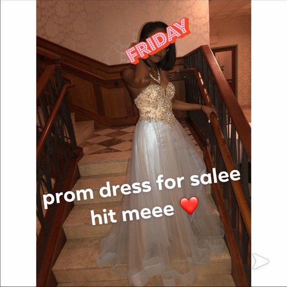 junior year prom dress. - Picture 1 of 2